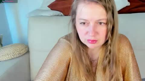 Snapshot of cleoxotie chatting on 06-03-26, 01:41 cleoxotie online show from 06-03-26, 01:41