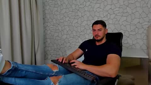 ClintMasterss online show from 10-11-25, 04:12