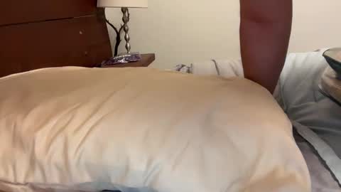 Snapshot of clittypanties chatting on 12-22-24, 05:56 clittypanties online show from 12-22-24, 05:56