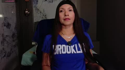 Cloe online show from 12-20-25, 02:40