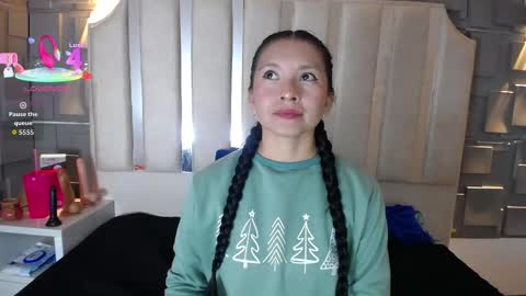 Snapshot of cloe16_ chatting on 05-04-26, 07:10 Cloe online show from 05-04-26, 07:10