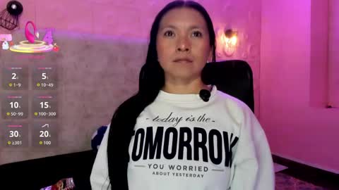 Snapshot of cloe16_ chatting on 05-18-26, 08:03 Cloe online show from 05-18-26, 08:03