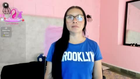 Snapshot of cloe16_ chatting on 05-31-26, 07:59 Cloe online show from 05-31-26, 07:59
