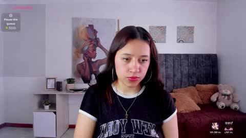 cloe_7 online show from 06-01-26, 07:37
