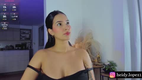 Snapshot of cloe_bech1 chatting on 01-10-26, 02:24 Heidy Lopez online show from 01-10-26, 02:24