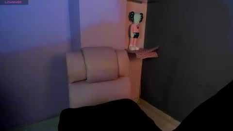  CLOE  online show from 02-11-25, 08:10