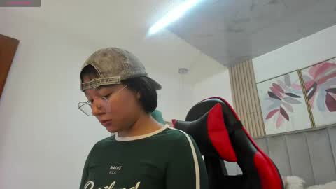 Snapshot of cloe_x_billy chatting on 06-05-26, 02:01 Cloe x Billy online show from 06-05-26, 02:01