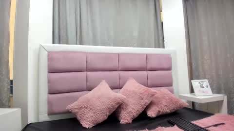 Snapshot of cloeh_morgan chatting on 10-29-25, 01:35 Cloeh online show from 10-29-25, 01:35