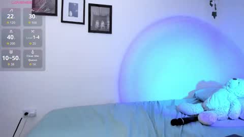 clohe_j online show from 11-19-25, 04:34