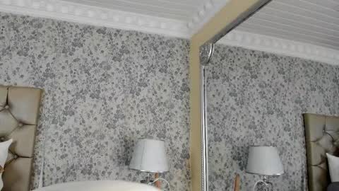 Clohe the wonder online show from 12-15-25, 07:40