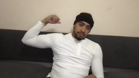 Snapshot of closedcasketcouple chatting on 01-18-26, 07:23 closedcasketcouple online show from 01-18-26, 07:23