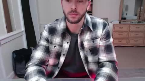 Cloud online show from 11-11-25, 01:38