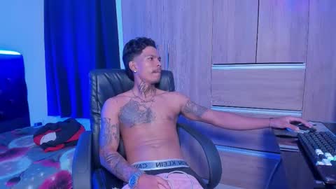 Snapshot of cloud_mckey8 chatting on 02-26-26, 04:00 cloud_mckey8 online show from 02-26-26, 04:00