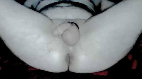 Snapshot of cloudty chatting on 11-25-25, 08:58 Ty online show from 11-25-25, 08:58