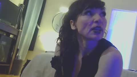 cloudy2025 online show from 04-23-26, 01:51