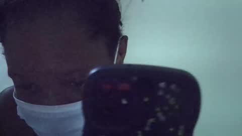 Snapshot of cloudy_bella chatting on 04-09-26, 08:03 Ella online show from 04-09-26, 08:03