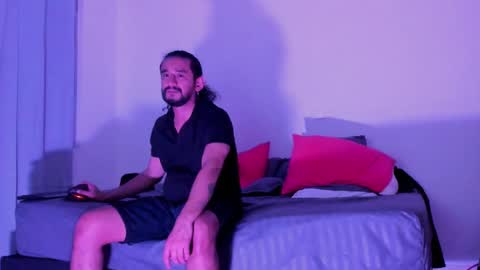 Snapshot of cloudy_pigdude chatting on 01-07-25, 03:14 CRISTIAN online show from 01-07-25, 03:14