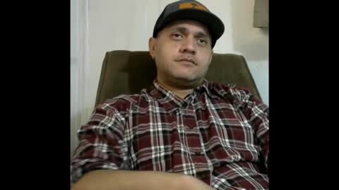 Snapshot of cloudyclearskies chatting on 11-08-25, 12:16 CloudyClearSkies online show from 11-08-25, 12:16