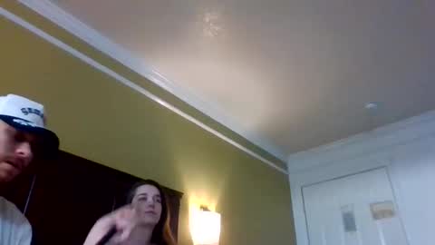 Snapshot of cloudyydayzz chatting on 04-21-26, 07:14 tallhungandcloudy online show from 04-21-26, 07:14