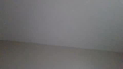 Snapshot of cloudyydayzz chatting on 04-27-26, 02:15 tallhungandcloudy online show from 04-27-26, 02:15