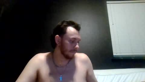 Snapshot of cloudyydayzz chatting on 06-15-26, 06:37 tallhungandcloudy online show from 06-15-26, 06:37