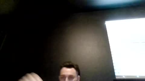 Snapshot of cloudyydayzz chatting on 06-20-26, 11:29 tallhungandcloudy online show from 06-20-26, 11:29