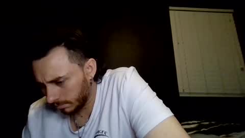 Snapshot of cloudyydayzz chatting on 07-01-26, 05:31 tallhungandcloudy online show from 07-01-26, 05:31