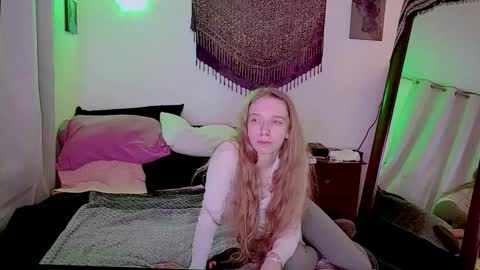 Clover online show from 04-01-26, 10:27