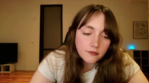 Clover online show from 04-17-26, 02:14