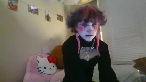 Snapshot of clownbambi chatting on 02-09-25, 02:49 clownbambi online show from 02-09-25, 02:49