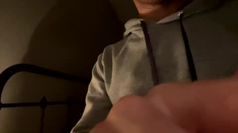 Snapshot of clt789 chatting on 12-31-24, 04:27 clt789 online show from 12-31-24, 04:27