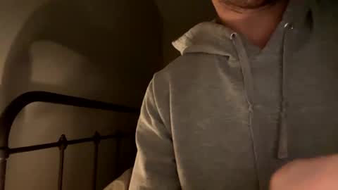 Snapshot of clt789 chatting on 01-04-25, 04:23 clt789 online show from 01-04-25, 04:23