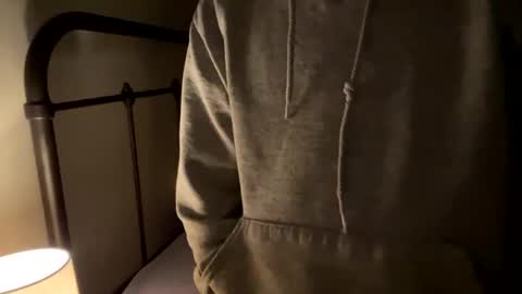 Snapshot of clt789 chatting on 01-16-25, 04:17 clt789 online show from 01-16-25, 04:17