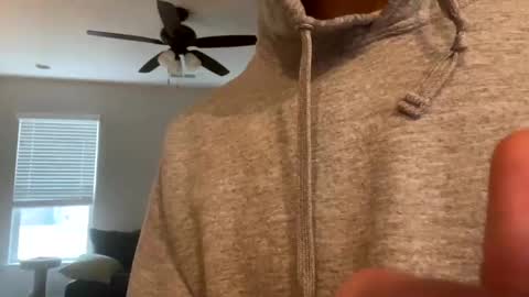 Snapshot of clt789 chatting on 02-15-25, 04:45 clt789 online show from 02-15-25, 04:45