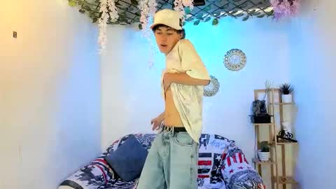 club_latinboys online show from 11-06-25, 07:48