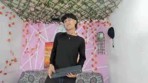 club_latinboys online show from 12-05-25, 06:04