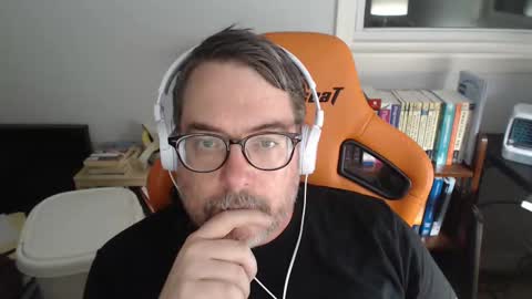  Clyde  Money  online show from 10-20-25, 11:38