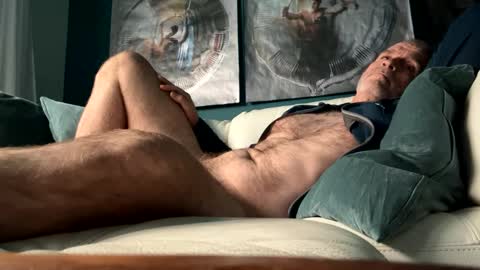 Snapshot of clydeninethousand chatting on 10-01-25, 01:17 clydeninethousand online show from 10-01-25, 01:17