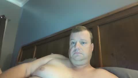 cmachen online show from 09-27-25, 03:50