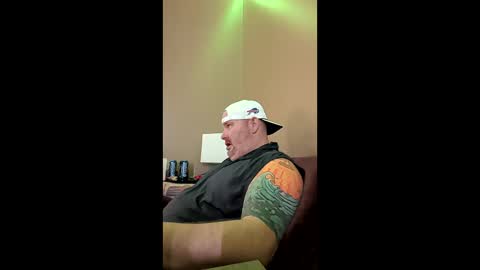 cmoorebutts4319 online show from 03-17-26, 04:43