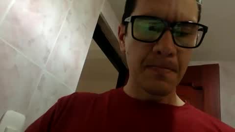 Snapshot of coach2020 chatting on 11-24-25, 01:22 coach2020 online show from 11-24-25, 01:22