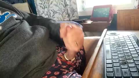 Snapshot of coach_d chatting on 10-14-25, 04:19 coach_d online show from 10-14-25, 04:19