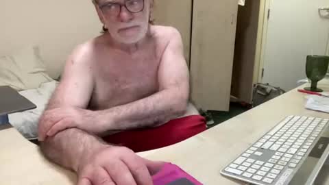Snapshot of coach_karl chatting on 07-20-26, 12:25 Coach Karl Porn Star Tip me all the way to my next trip online show from 07-20-26, 12:25