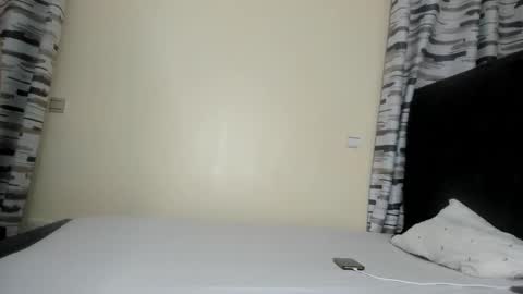 Snapshot of coco_leila chatting on 01-21-25, 08:19 coco_leila online show from 01-21-25, 08:19