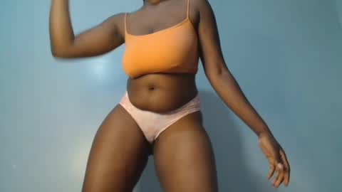 cocoalush9819 online show from 10-31-25, 07:04