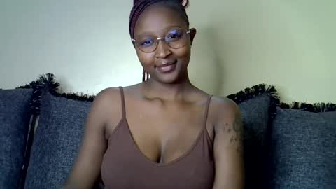 Snapshot of cocobaby_ chatting on 07-29-26, 09:24 Coco online show from 07-29-26, 09:24