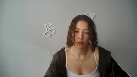 Snapshot of cocoberry1 chatting on 09-17-25, 07:10 cocoberry1 online show from 09-17-25, 07:10