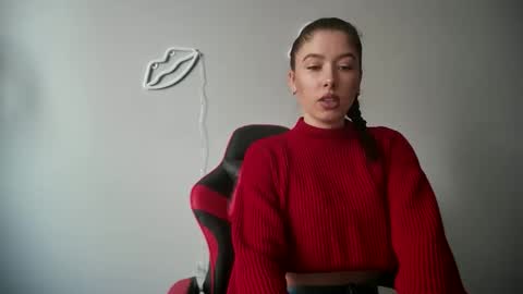 Snapshot of cocoberry1 chatting on 10-06-25, 11:40 cocoberry1 online show from 10-06-25, 11:40