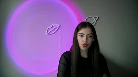 Snapshot of cocoberry1 chatting on 11-30-25, 11:14 cocoberry1 online show from 11-30-25, 11:14