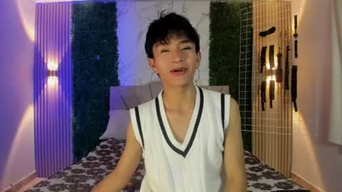 COCO online show from 07-31-26, 04:23